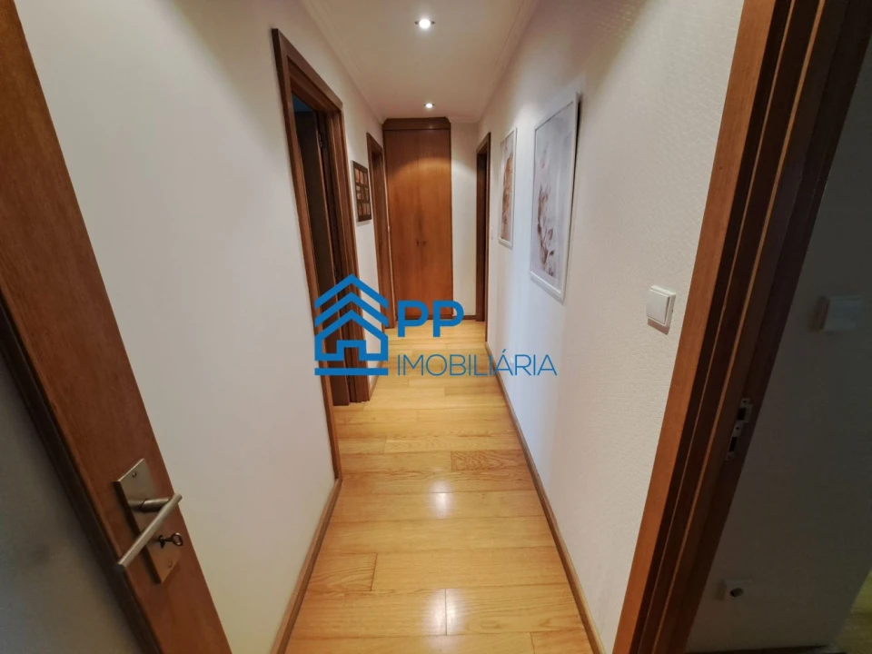 Apartamento T3 para Venda em São Mamede de Infesta e Senhora da Hora Foto 14