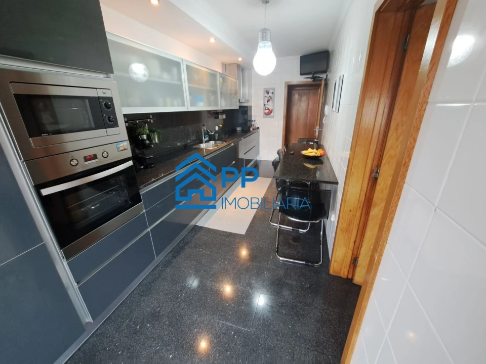 Apartamento T3 para Venda em São Mamede de Infesta e Senhora da Hora Foto 5