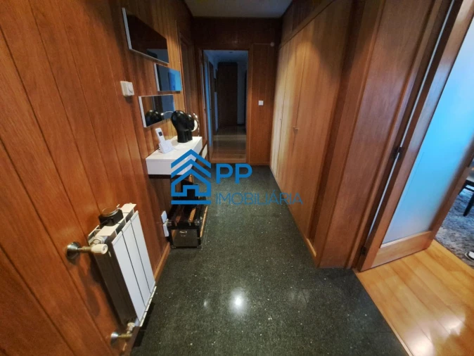 Apartamento T3 para Venda em São Mamede de Infesta e Senhora da Hora Foto 11