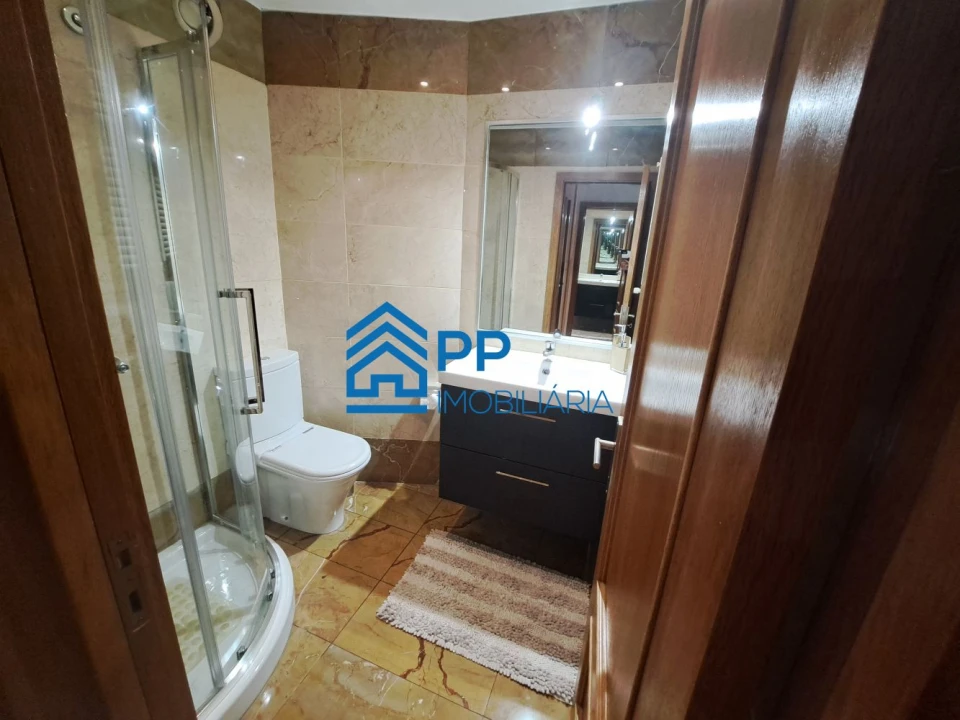 Apartamento T3 para Venda em São Mamede de Infesta e Senhora da Hora Foto 21