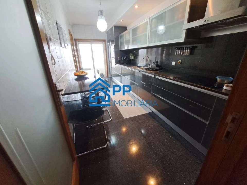 Apartamento T3 para Venda em São Mamede de Infesta e Senhora da Hora Foto 6