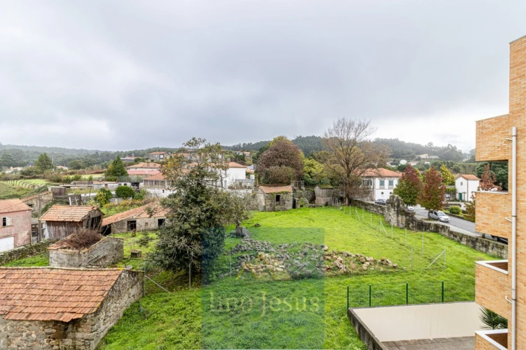 Apartamento T2 para Venda em Canelas Foto 18
