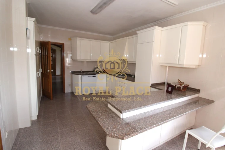 Moradia T2 para Venda em Fiães Foto 8