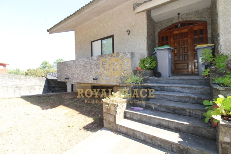 Moradia T2 para Venda em Fiães Foto 36