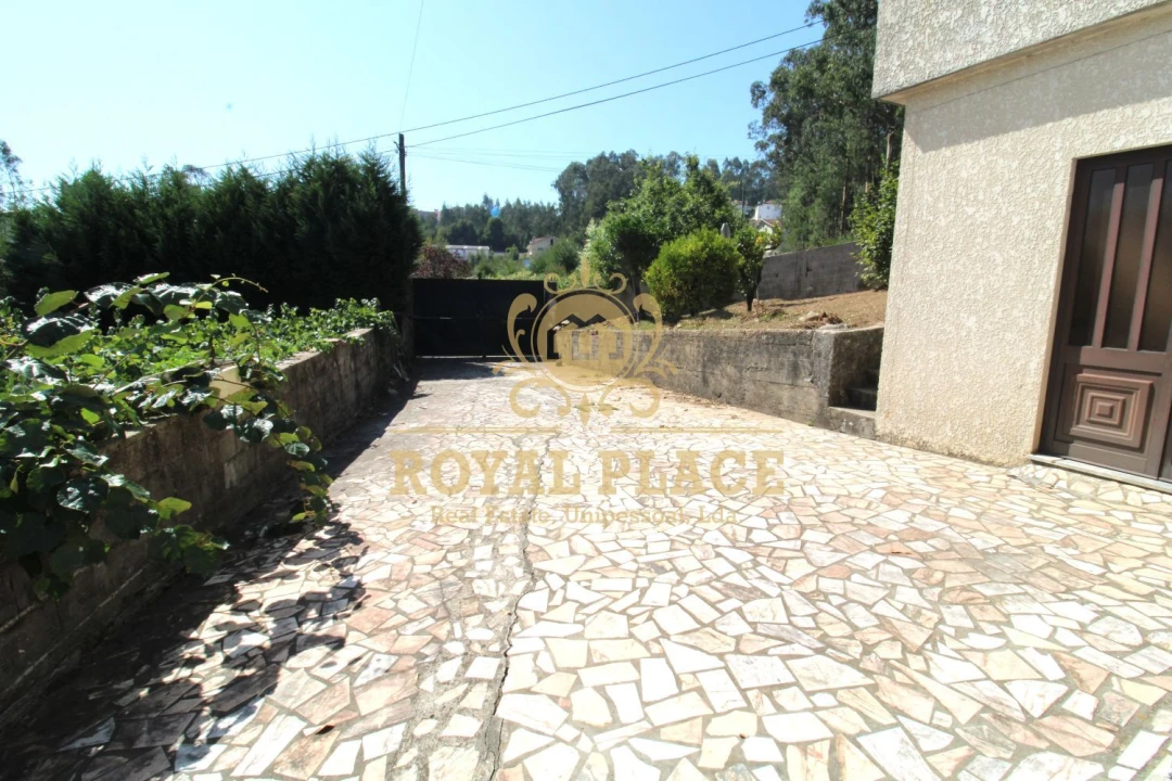 Moradia T2 para Venda em Fiães Foto 30