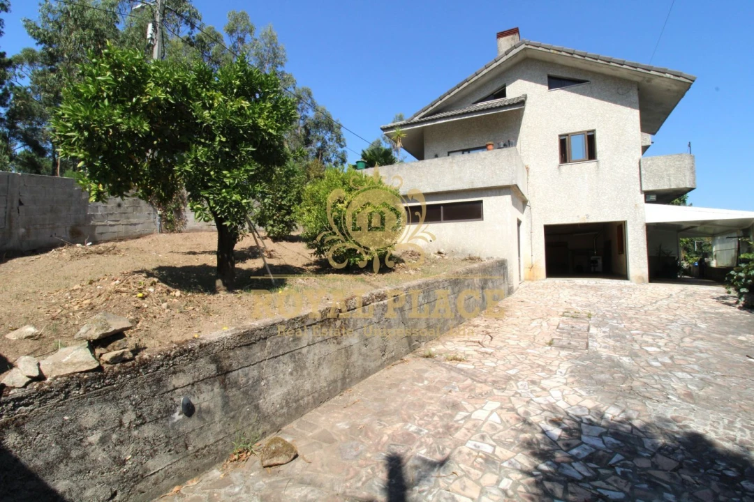 Moradia T2 para Venda em Fiães Foto 32