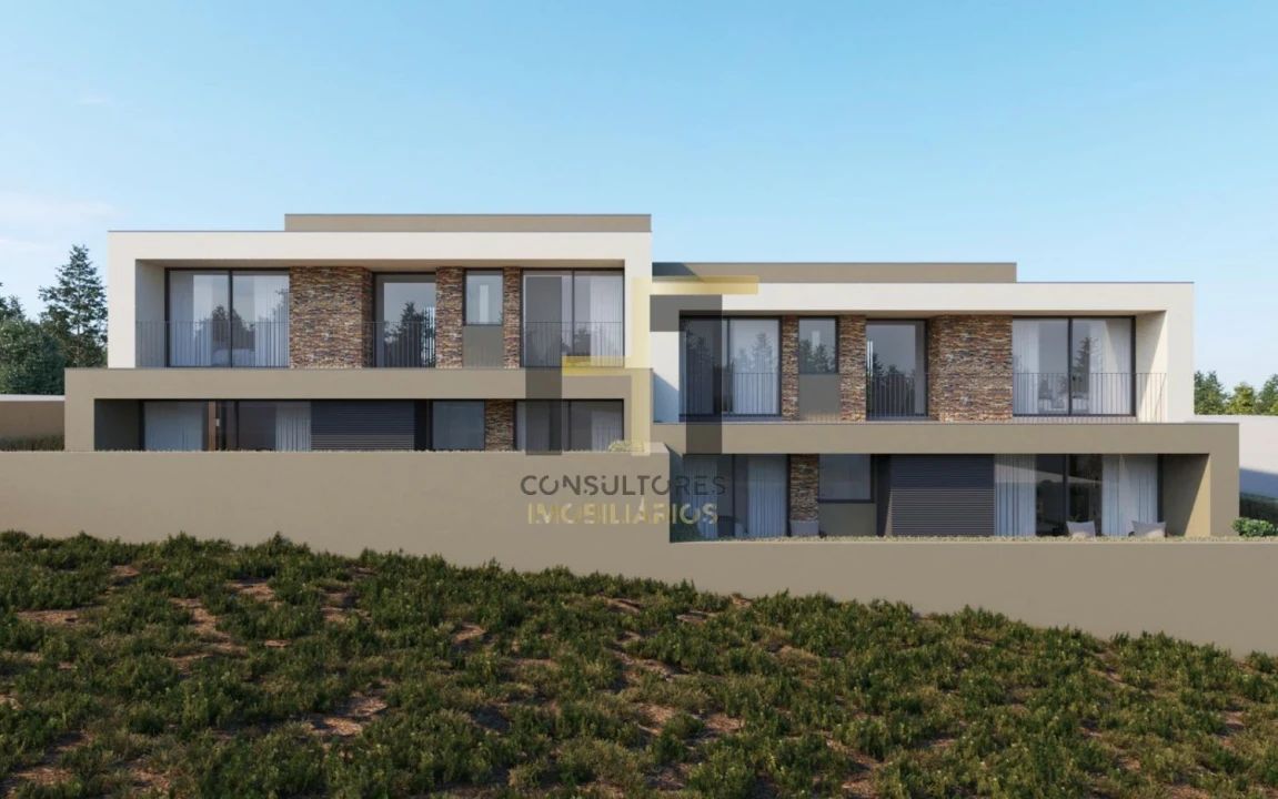 Moradia T4 para Venda em Castêlo da Maia Foto 41