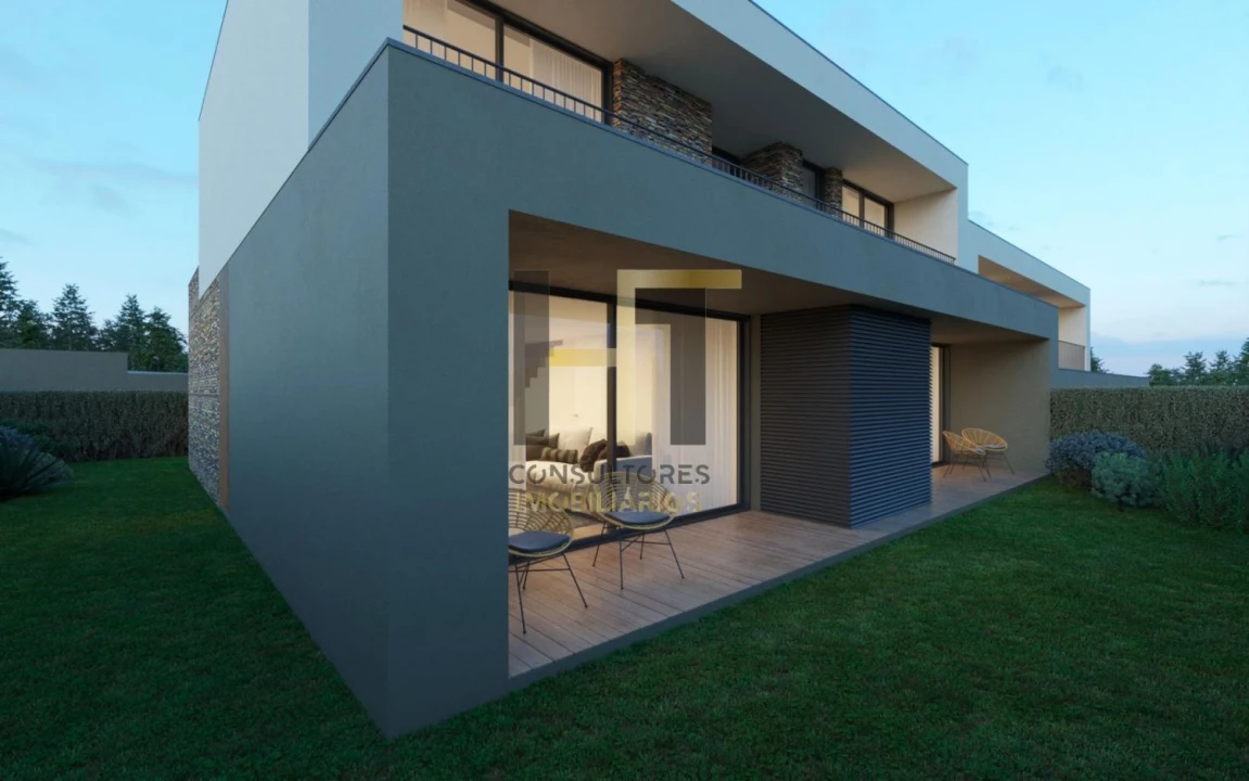 Moradia T4 para Venda em Castêlo da Maia Foto 37