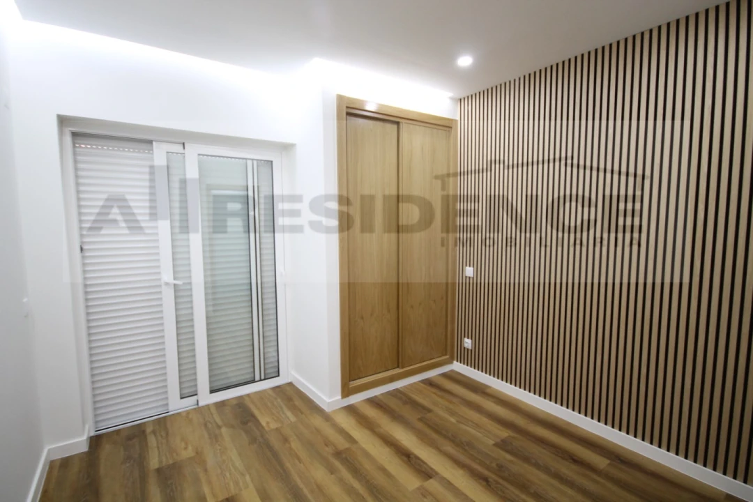 Apartamento T2 para Venda em Armação de Pera Foto 9