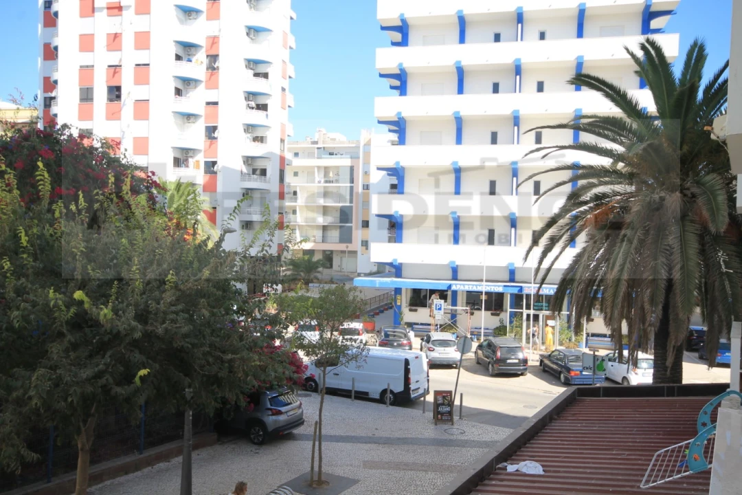 Apartamento T2 para Venda em Armação de Pera Foto 16