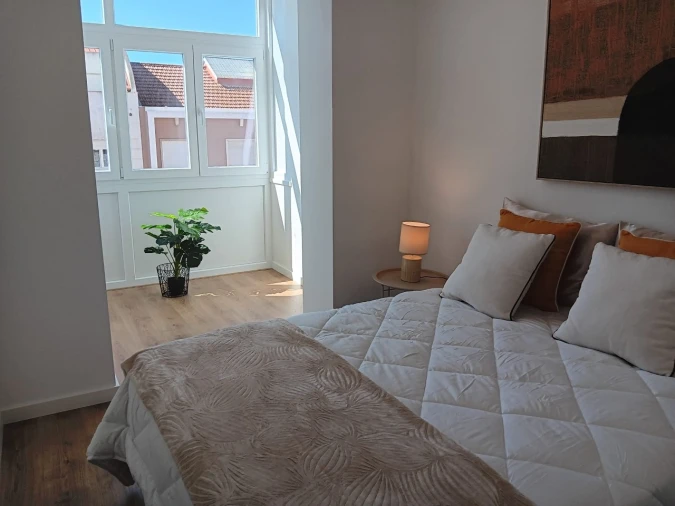 Apartamento T3 para Venda em Benfica Foto 3