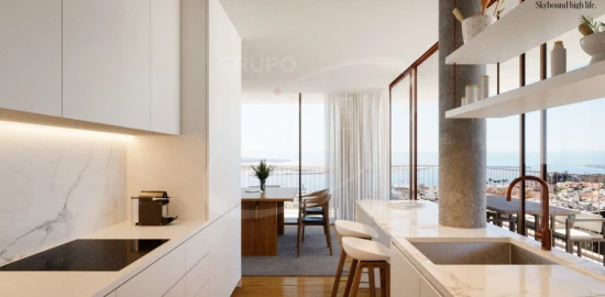 Apartamento T4 para Venda em Aldoar, Foz do Douro e Nevogilde