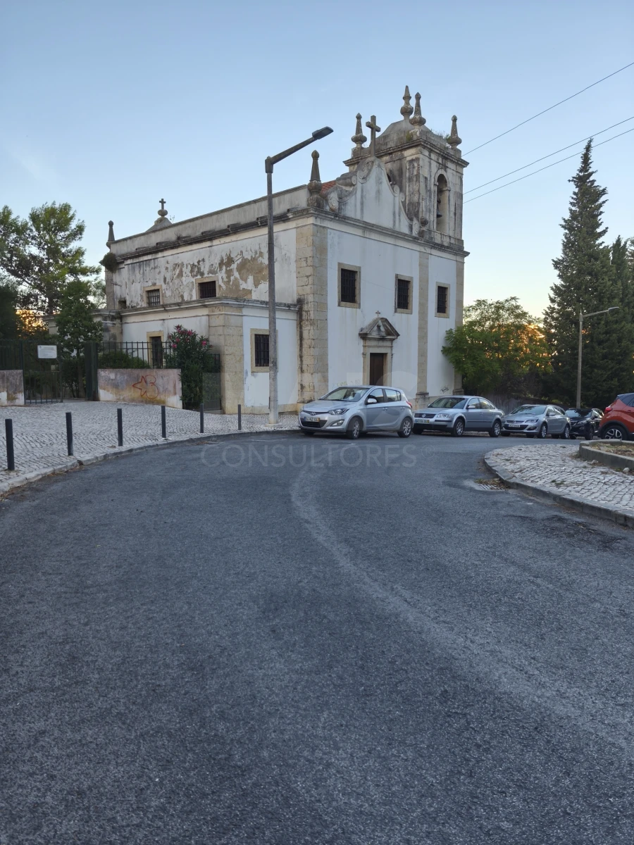 Garagem para Venda em Póvoa de Santa Iria e Forte da Casa Foto 2