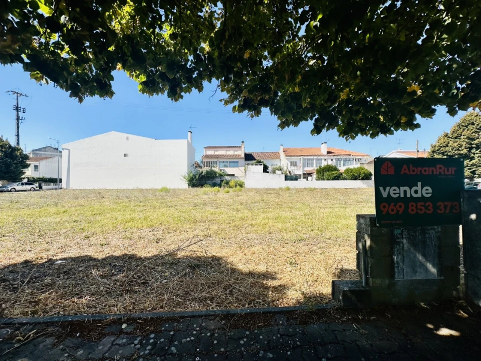 Terreno para Venda em São Miguel do Rio Torto e Rossio Ao Sul do Tejo Foto 1