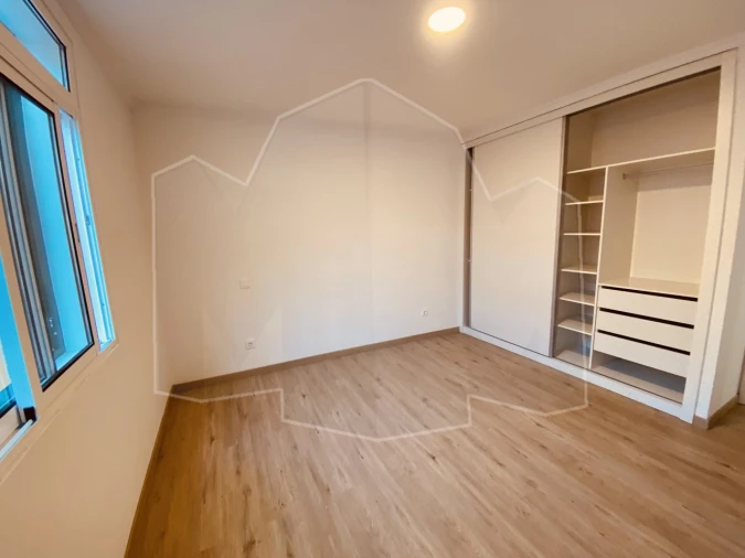 Moradia para Venda em Funchal (Santa Luzia) Foto 6