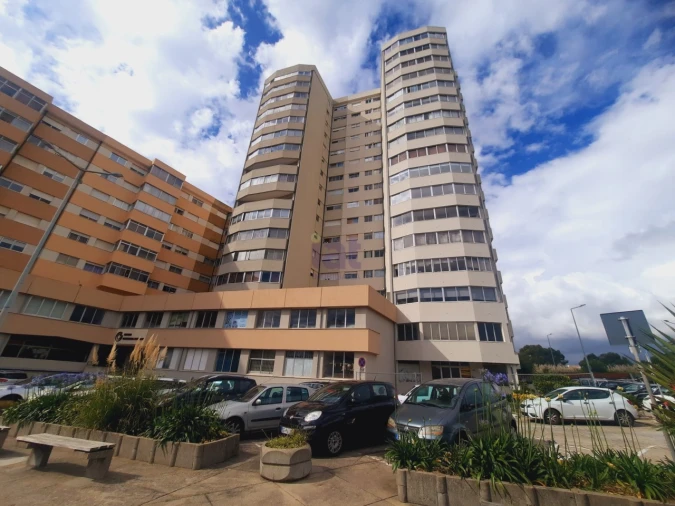 Loja para Arrendamento em São Mamede de Infesta e Senhora da Hora Foto 5