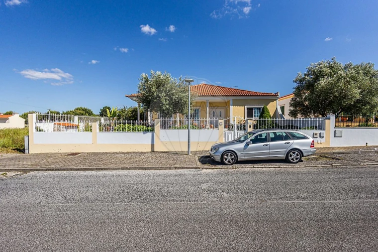 Moradia T4 para Venda em Alpiarça Foto 45