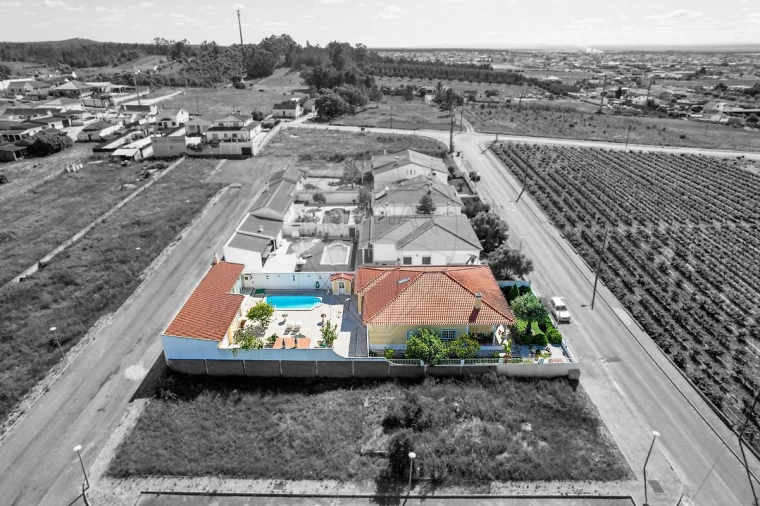 Moradia T4 para Venda em Alpiarça Foto 47