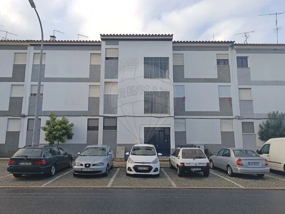 Apartamento T2 para Venda em Almeirim Foto 5