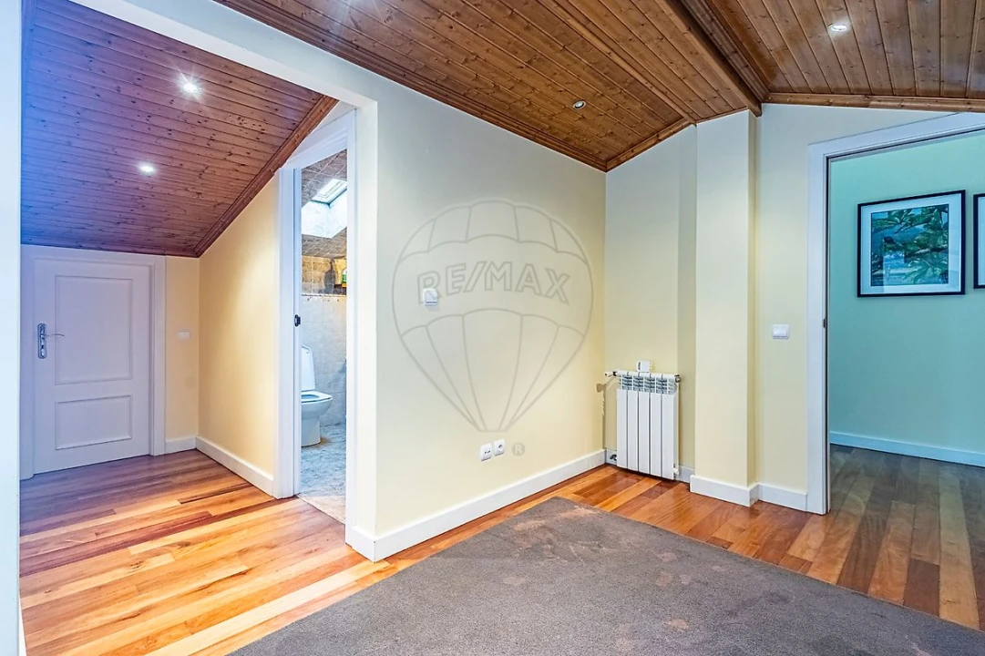 Moradia T5 para Venda em Alpiarça Foto 40