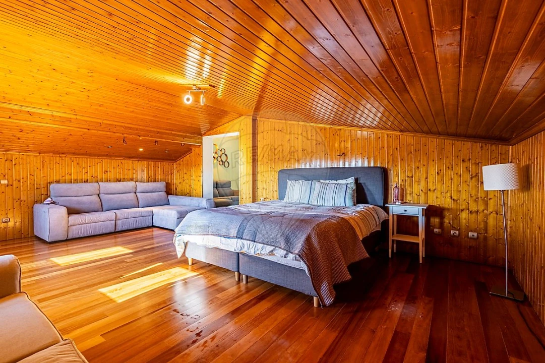 Moradia T5 para Venda em Alpiarça Foto 29