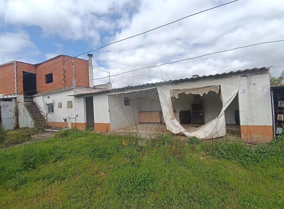 Moradia T3 para Venda em Benfica do Ribatejo Foto 13