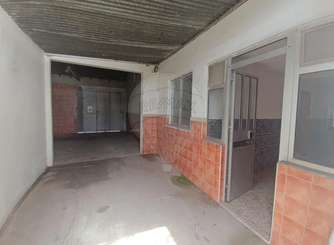 Moradia T3 para Venda em Benfica do Ribatejo Foto 11