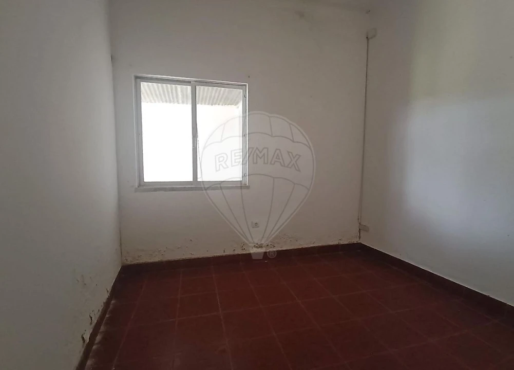 Moradia T3 para Venda em Benfica do Ribatejo Foto 5