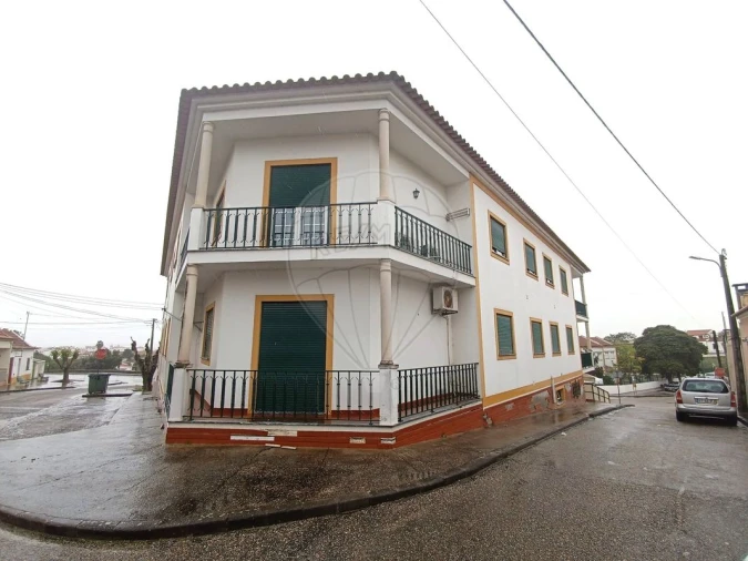 Apartamento T3 para Venda em Alpiarça