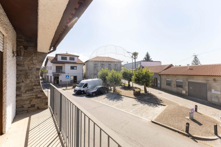 Moradia T4 para Venda em Rio Meão Foto 11