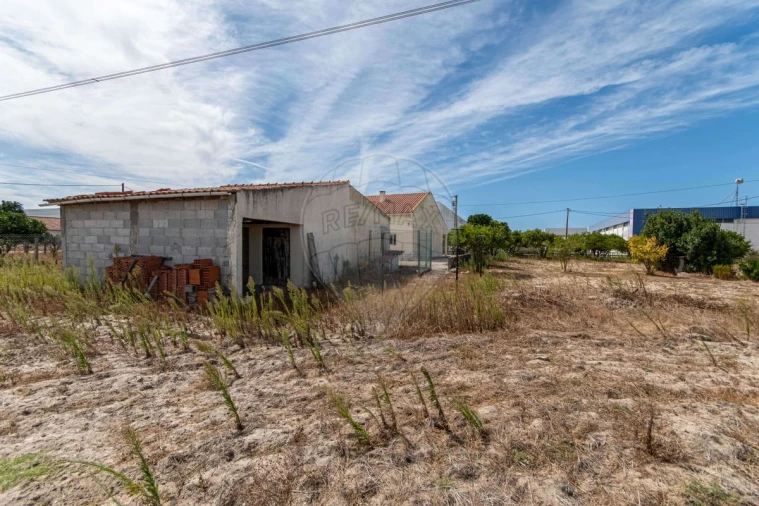 Moradia T3 para Venda em Samora Correia Foto 33