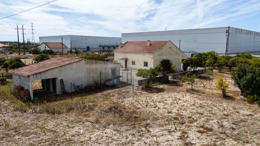 Moradia T3 para Venda em Samora Correia Foto 35