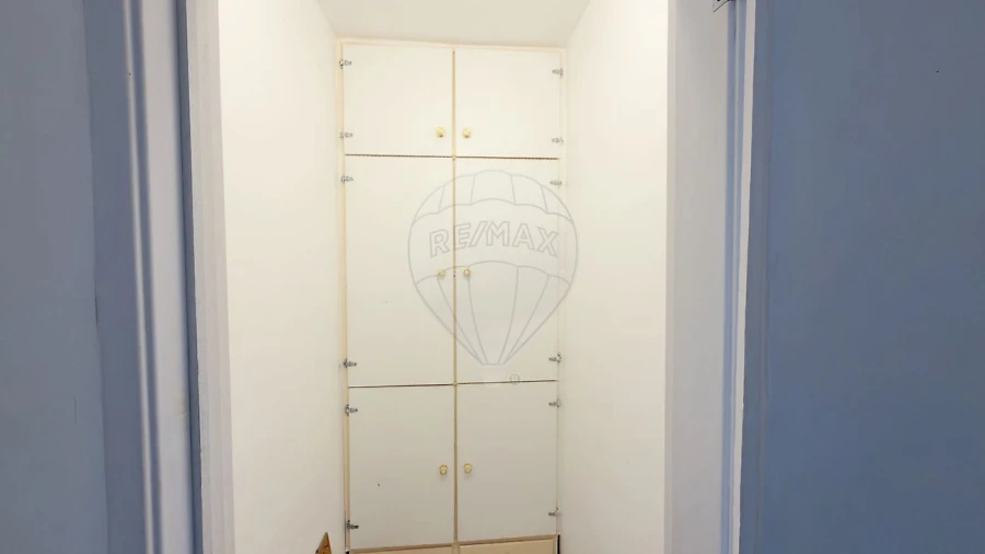 Apartamento T2 para Venda em Carregado e Cadafais Foto 16