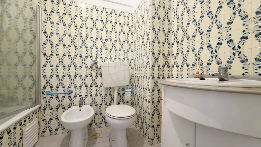 Apartamento T2 para Venda em Carregado e Cadafais Foto 29