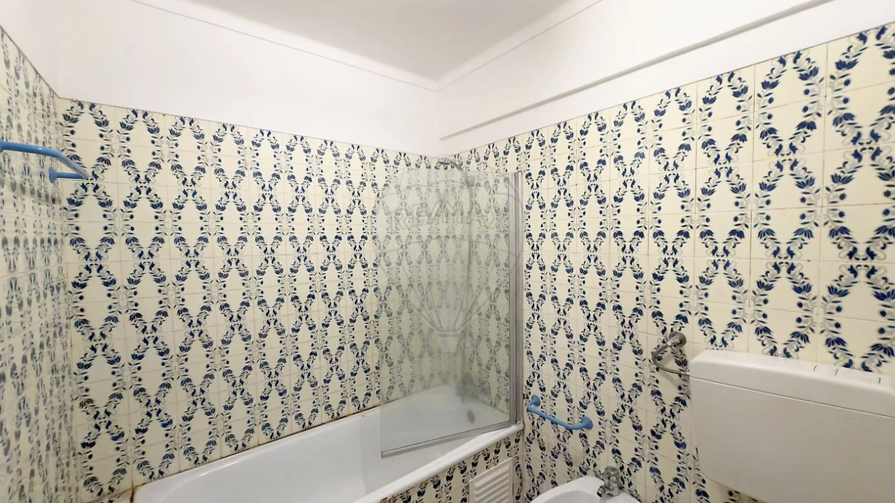 Apartamento T2 para Venda em Carregado e Cadafais Foto 26