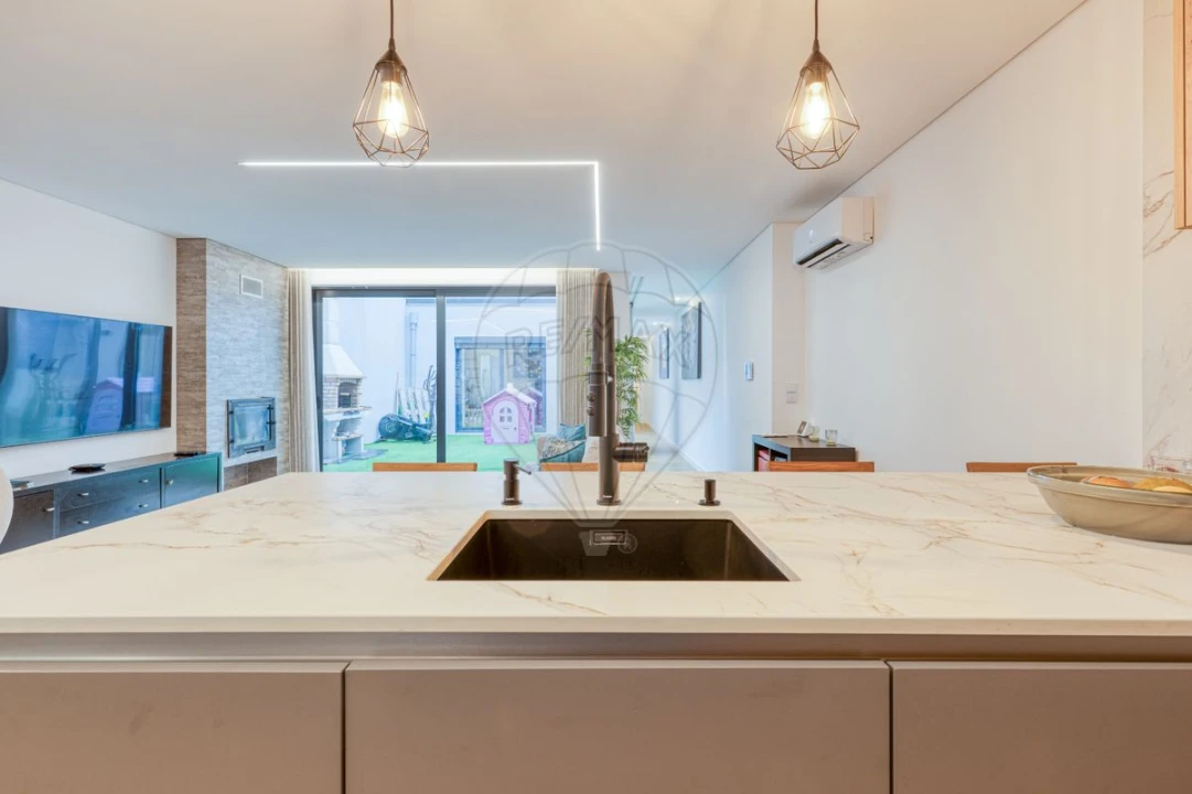 Moradia T3 para Venda em Matosinhos e Leça da Palmeira Foto 4