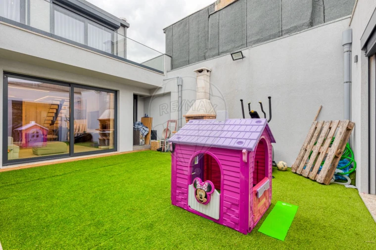 Moradia T3 para Venda em Matosinhos e Leça da Palmeira Foto 7