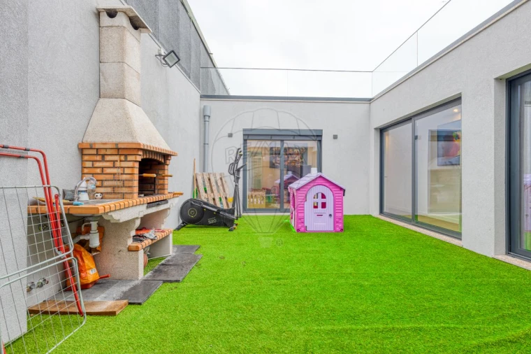 Moradia T3 para Venda em Matosinhos e Leça da Palmeira Foto 8