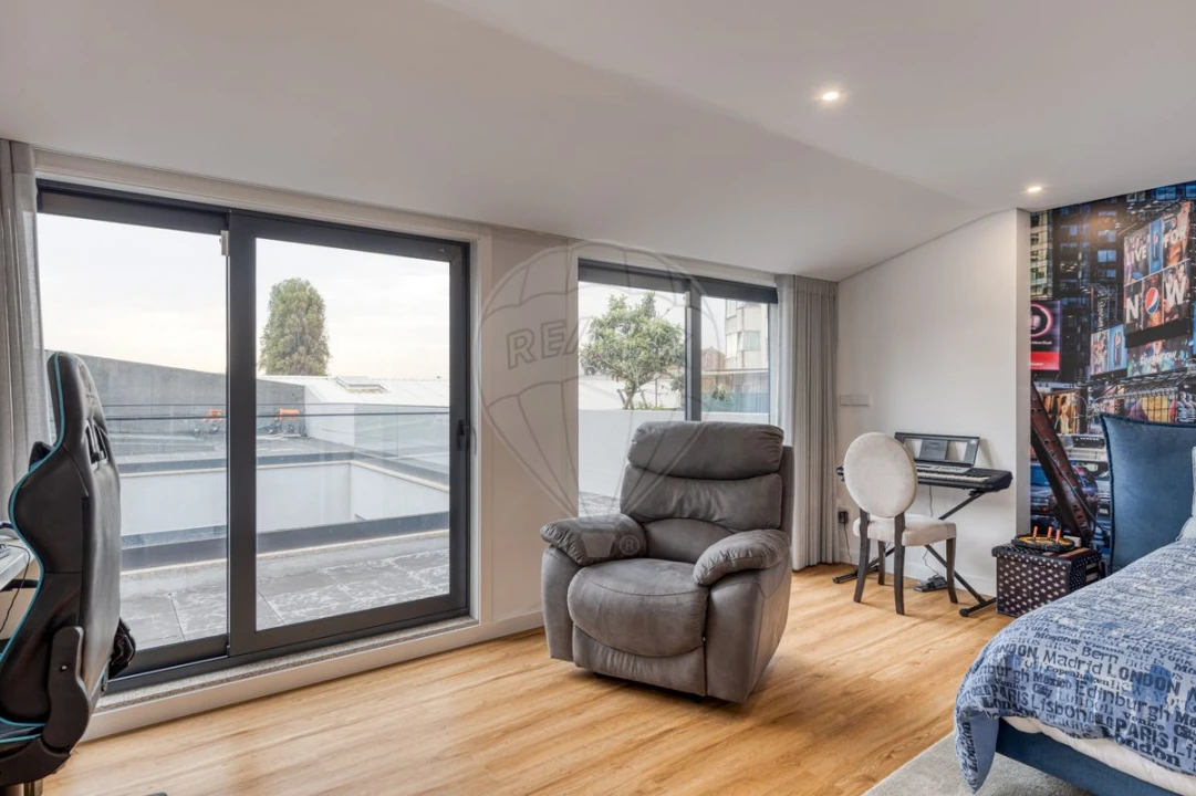 Moradia T3 para Venda em Matosinhos e Leça da Palmeira Foto 18