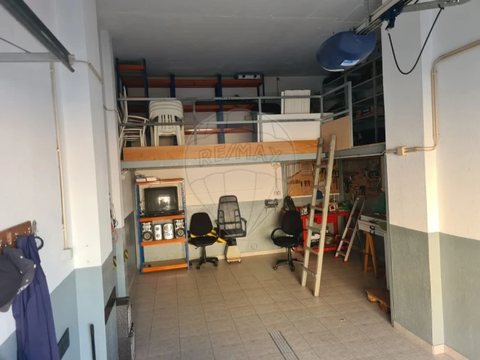 Garagem para Venda em Alverca do Ribatejo e Sobralinho Foto 16