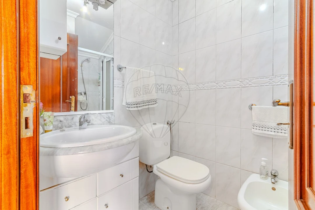 Apartamento T3 para Venda em Bonfim Foto 14