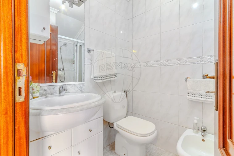 Apartamento T3 para Venda em Bonfim Foto 14