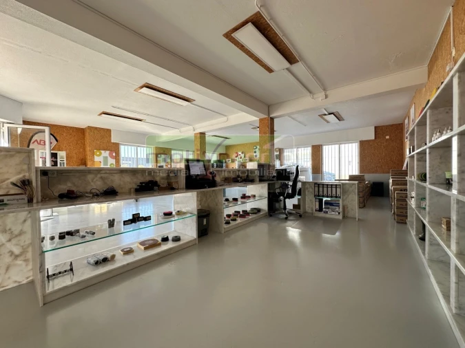 Escritório para Arrendamento em Almargem do Bispo, Pêro Pinheiro e Montelavar Foto 4