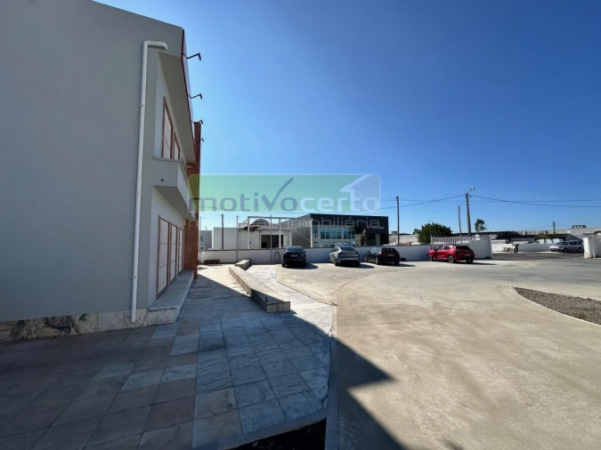 Escritório para Arrendamento em Almargem do Bispo, Pêro Pinheiro e Montelavar Foto 18