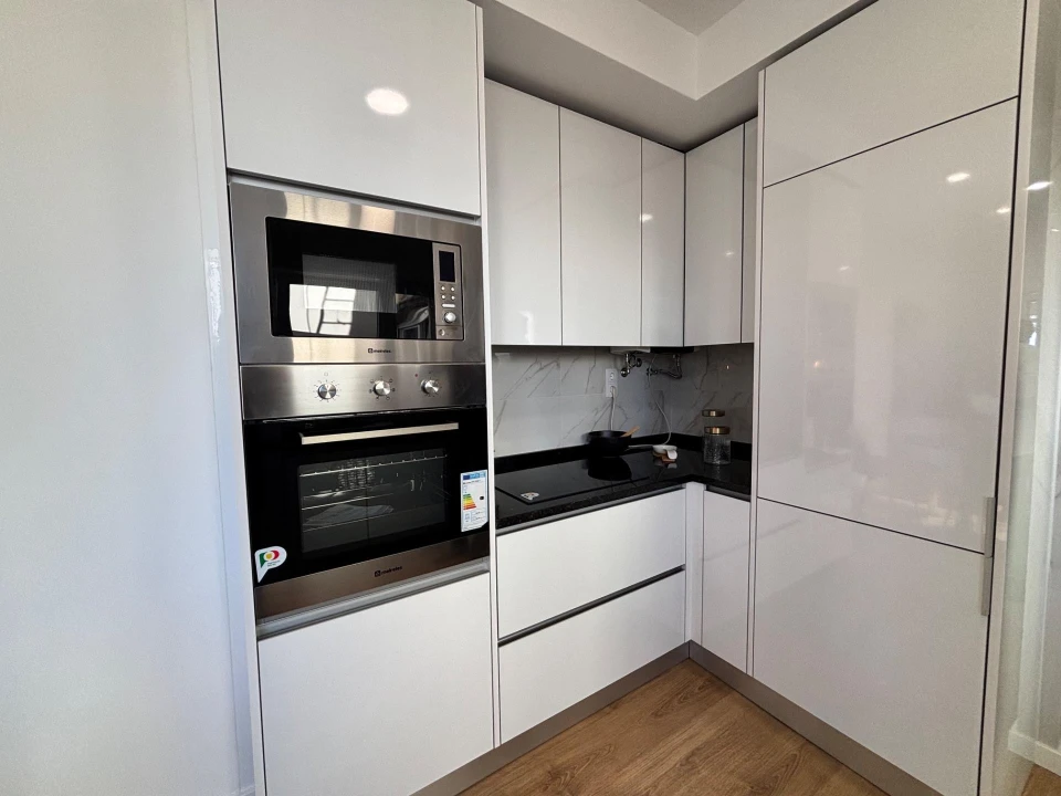 Apartamento T3 para Venda em Benfica Foto 2