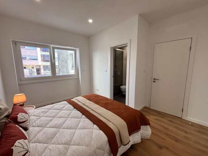 Apartamento T3 para Venda em Benfica Foto 10