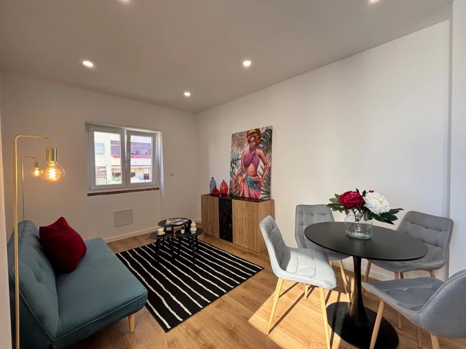 Apartamento T3 para Venda em Benfica Foto 4