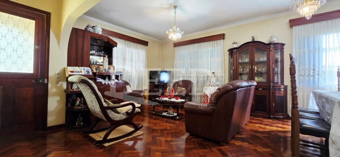 Moradia T9 para Venda em Funchal (São Pedro) Foto 5