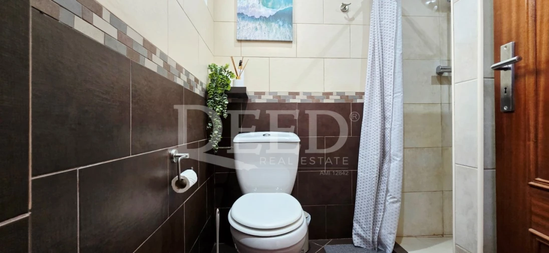 Moradia T9 para Venda em Funchal (São Pedro) Foto 17