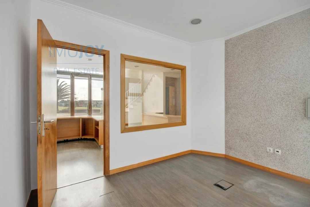 Loja para Venda em Peniche Foto 12